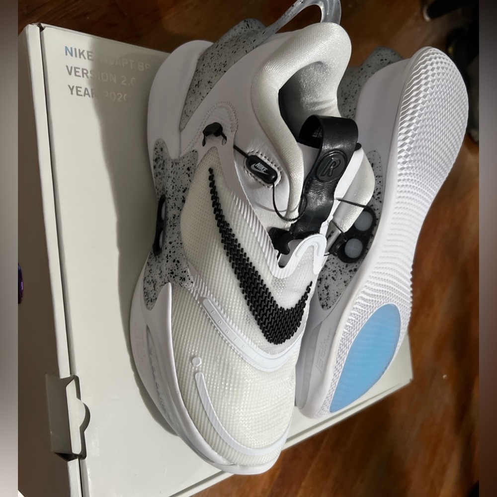 Nike Adapt BB 2.0 year 2020.
